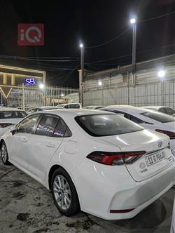 تۆیۆتا کۆرۆلا